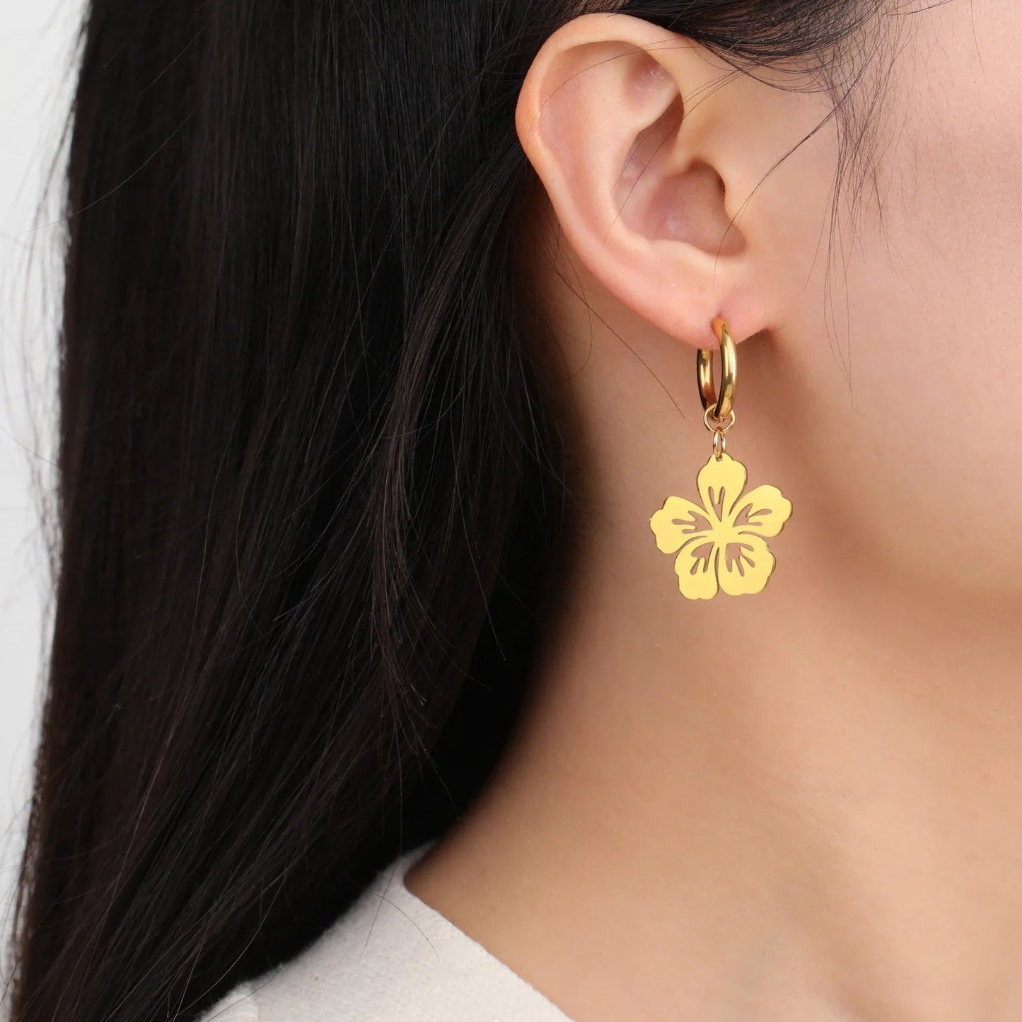 フラワーデザインピアス